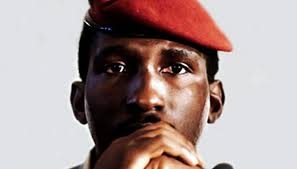 Image de Affaires Etrangères. Après le « dégagement » de Blaise Compaoré , les autorités burkinabé ont entrepris d’en savoir plus sur la mort de Sankara pour ce fait une autopsie a été demandé et voila que les résultats sont disponibles. De nombreux soldats du RSP ont été arrêtés après la publication des résultats pour leur implication présumée dans la mort de l’ex-leader burkinabé tué en 1987, suite à un coup d’état qui porta balise au pouvoir.